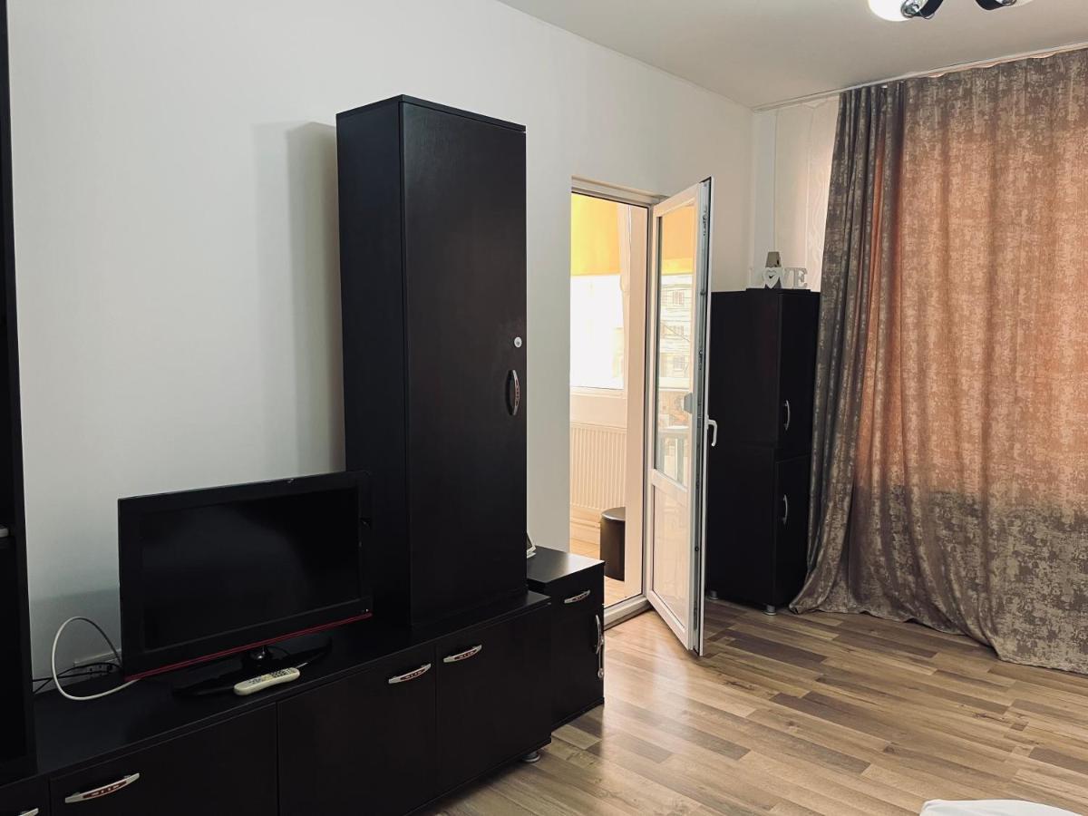 Apartament De Lux Apartment Костинещи Екстериор снимка